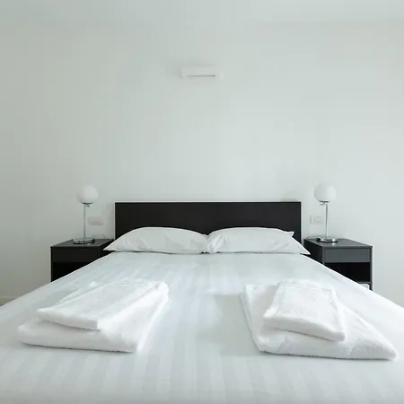 Porta Nuova Bright And Roomy Flat Apartamento Milán